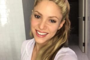 SRBI SE ŠOKIRALI KAD JU JE MUŽ OSTAVIO ZBOG MLAĐE! Sinovima dala imena Milan i Saša - a MOĆNIKOV SIN...