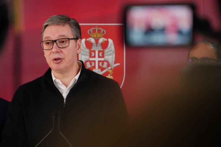 SRBIJA BIRA PUT ČASTI I OBRAZA! Moćna poruka predsednika Vučića građanima Srbije! (FOTO)