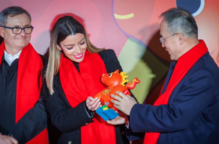 "SRBIJA JE VAŠA DRUGA KUĆA!" Ministarka Mesarović učestvovala u obeležavanju proslave kineske Nove godine! (FOTO)