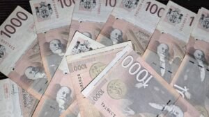 STIŽE NOVA POMOĆ DRŽAVE! Ovo su svi uslovi za prijavu