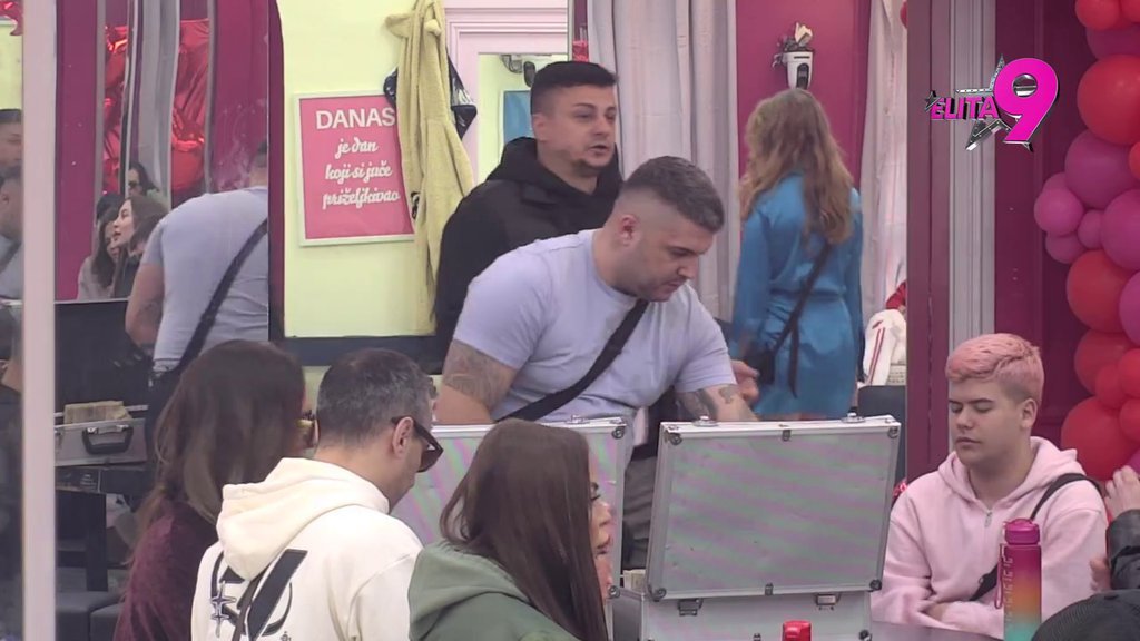 SVI NA PINK! Počinje Terzina podela budžeta, OVO ĆE BITI ZANIMLJIVO!