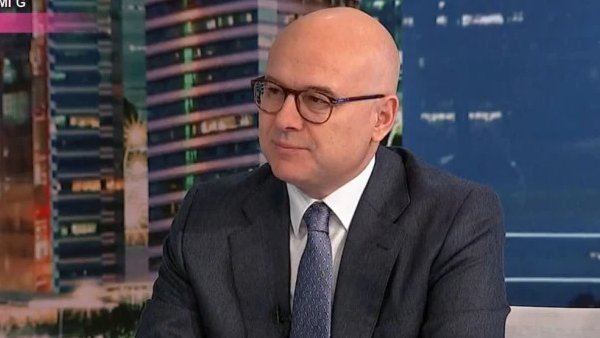 TO JE, DRAGI GRAĐANI, PLAĆENO VAŠIM PARAMA: Vučević o skaradnom performansu na Institutu za uporedno pravo: Baš naučno istražuju