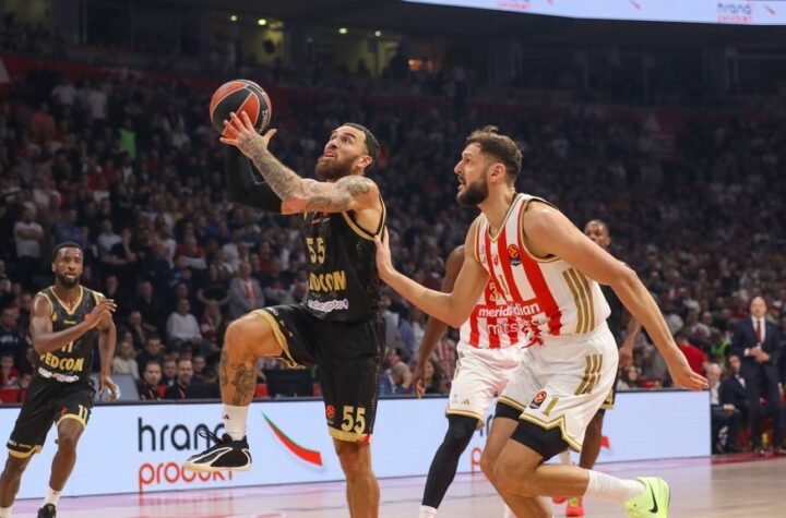 TOTALNO LUDILO JEDNOG OD NAJBOLJIH KOŠARKAŠA U EVROPI! Amerikanac vileneo i napravio haos! Pomenuli mu Zvezdu, a javio mu se i navijač Partizana