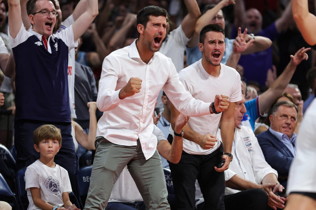 UDARNA VEST! Brat Novaka Đokovića sa ženom i sinom beži iz Dubaija dok grad gori - zgrada u blizini Burdž Kalife