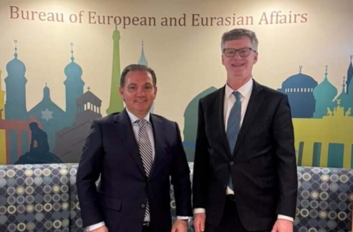 VLADIMIR MARINKOVIĆ SA ZAMENIKOM DRŽAVNOG SEKRETARA! Izaslanik predsednika Vučića imao važne sastanke u Vašingtonu!