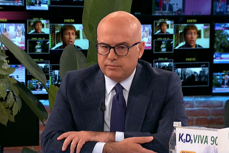 VUČEVIĆ PRAVO U METU! Protive se crkvi na Limanu oni koji su protiv kulture sećanja! Vrše fašizam!