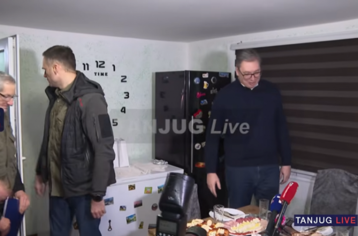 VUČIĆ NAJAVIO POVEĆANJE PENZIJA! Predsednik u podeti Zaječarskom i Borskom okrugu saopštio VAŽNE VESTI!