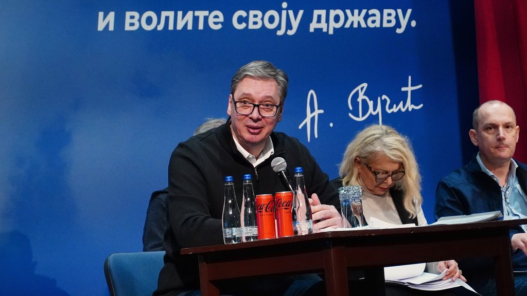 VUČIĆ O PROBLEMU SA SUŠOM: Gledaćemo da pomognemo kroz kupovinu opreme, navodnjavanjem, da poljoprivrednici delimično vrate izgubljen novac