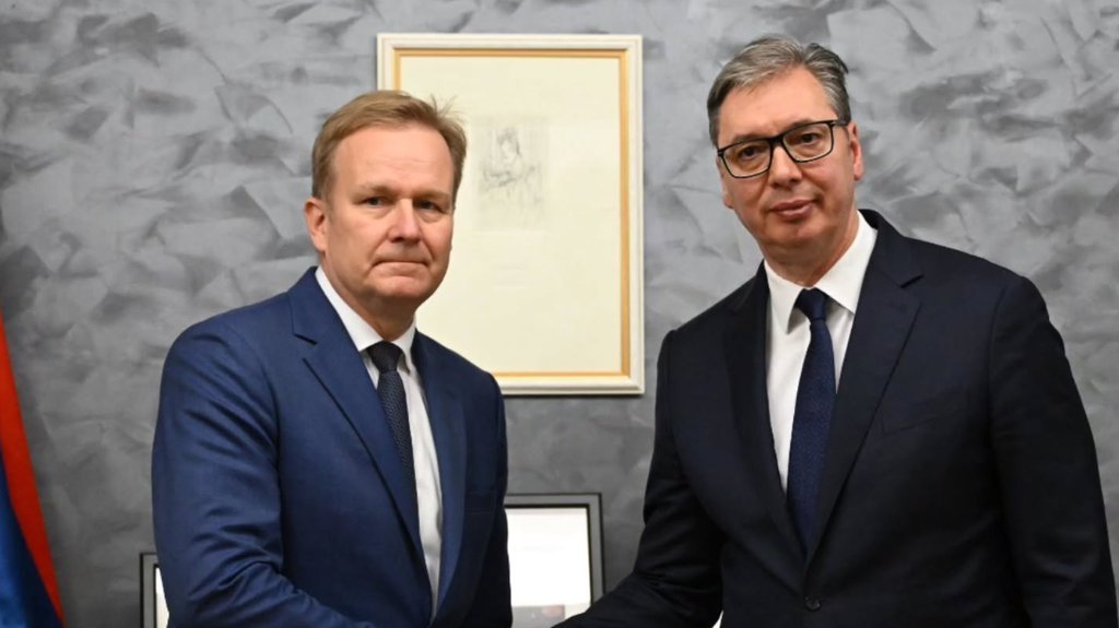 VUČIĆ SE SASTAO SA SORENSENOM: Predsednik Srbije razgovara sa specijalnim izaslanikom EU za dijalog Beograda i Prištine