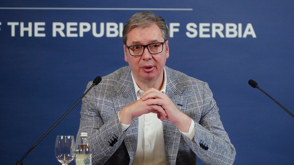 VUČIĆ SE SUTRA U 9 ČASOVA SASTAJE SA PREDSEDNIKOM PARLAMENTA TANZANIJE Nakon toga, predsednik će ugostiti MMA borca Islama Mahačeva