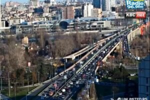 Vozila mile u Beogradu! Opšti kolaps u prestonici, nema gde igla da padne - ove lokacije izbegavajte u širokom luku