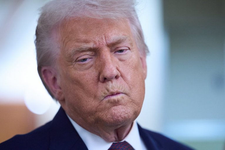 ŽESTOKI PRITISCI NA UKRAJINU! Tramp se obratio Zelenskom, ovo se HITNO TRAŽI!