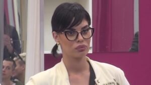 Zvanična odluka Velikog šefa: Žestoka novčana kazna za Minu Vrbaški!