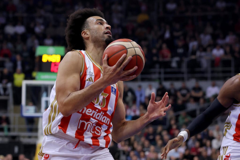 Zvezda čuva prednost protiv Mege!