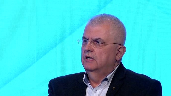 'CILJ NAM JE REPUBLIKA VOJVODINA!' Separatista Čanak: Mi i studenti imamo isti cilj!