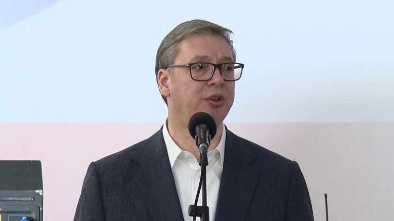 'NAJVAŽNIJE JE DA SE UJEDINIMO I SAČUVAMO DRŽAVU I PORODICU' Vučić poručio: Kada to uspemo, onda je lakše i državi da se izbori za svoj opstanak i nap