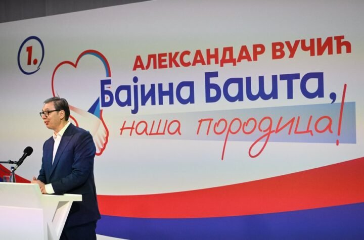 'ZNATE KO JE UVEK UZ SVOJ NAROD, A KO JE I UVEK PROTIV NJEGA' Vučić: Takvi predaju našoj deci i hteli bi da državu vode