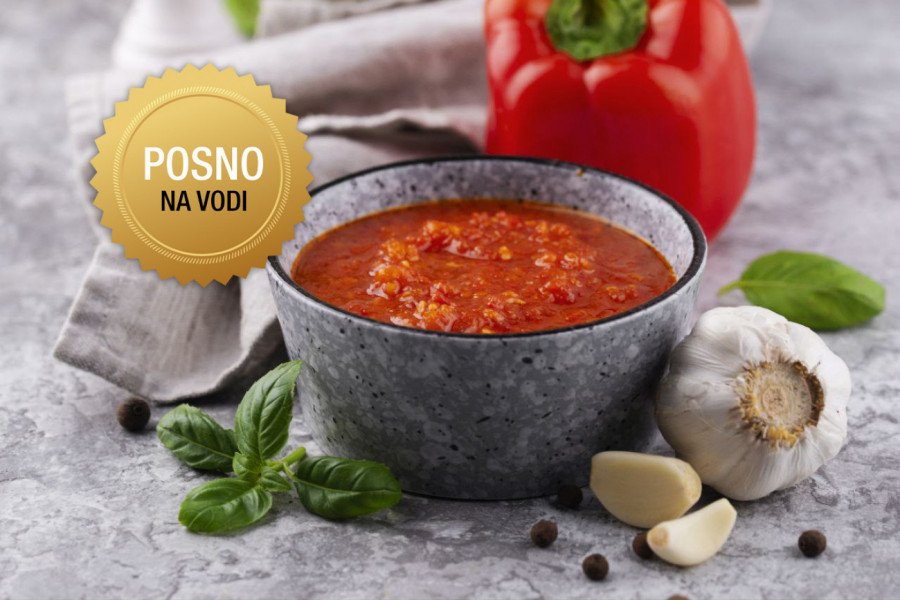 AJVAR BEZ KAPI ULJA: Stari monaški recept za omiljeni namaz koji može da se jede i kada je post na vodi