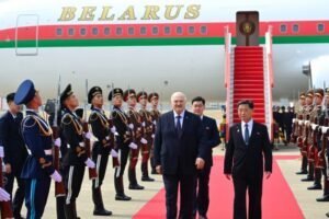 ALEKSANDAR LUKAŠENKO U SEVERNOJ KOREJI: Evo kako je Pjongjang dočekao prijatelja iz Belorusije (FOTO)
