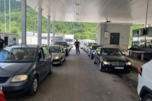 "BIĆE TEŽAK KRKLJANAC I KILOMETARSKE KOLONE": Hladan tuš iz Grčke za Srbe, na snagu stupa EES SISTEM, načekaćemo se