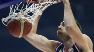 BOLAN PORAZ ORLOVA U ISTANBULU: Turska nam očitala lekciju, Svetsko prvenstvo SVE DALJE! Alimpijevićevi momci pali drugi put u tri dana!