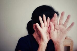 BRUKA! TREĆINA ŽENA U EVROPI TRPI FIZIČKO I INTIMNO NASILJE! Ovo su četiri razloga zašto i danas ĆUTE o tome