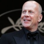 BRUS VILIS puni 71. godinu, ali ne u svom domu: Ovu su bili prvi simptomi koji su ukazali na BOLNU DIJAGNOZU - njegova supruga ih je prva uočila (GALERIJA)