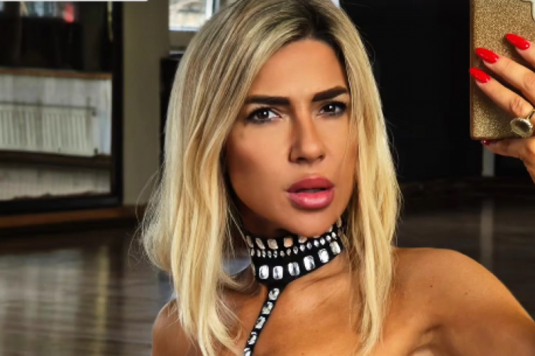 CELA NACIJA PRIČA O JOVANI JEREMIĆ: Šta je ovo voditeljka OBUKLA u jutarnjem programu?! Ljudi ne veruju šta joj je na grudima! (FOTO)