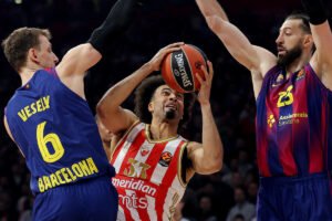 Crvena zvezda otpisana pred pakleno gostovanje u Barseloni (Foto)