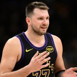 DONČIĆ BIVŠU VERENICU OSTAVLJA BEZ 'PREBIJENE PARE' Isplivali detalji burnog raskida