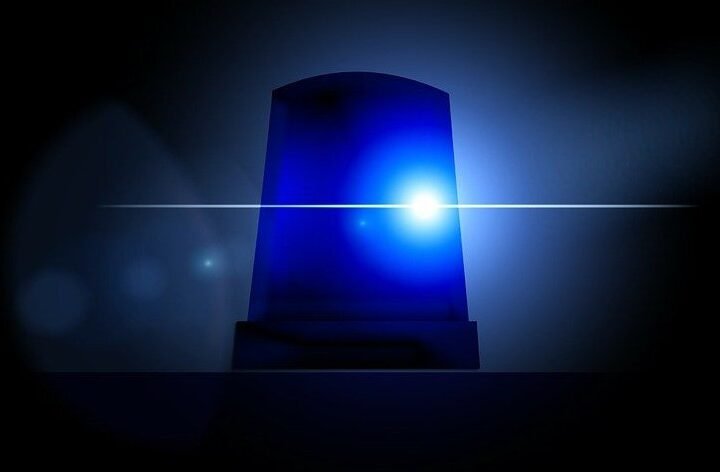 DRAMA U MOSTARU! Požar u dvorištu srednje škole, izgorelo šest automobila