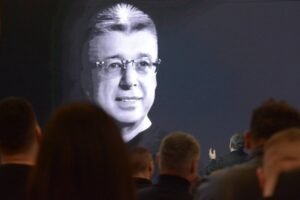 DVE NEOSTVARENE ŽELJE SAŠE POPOVIĆA: Isplivala tajna iz porodičnog doma, ove reči seku poput žileta!