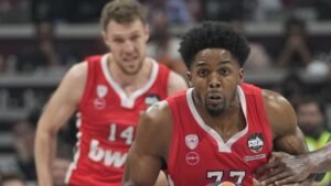 Evroliga kaznila Olimpijakos sa 7.000 evra zbog incidenata navijača