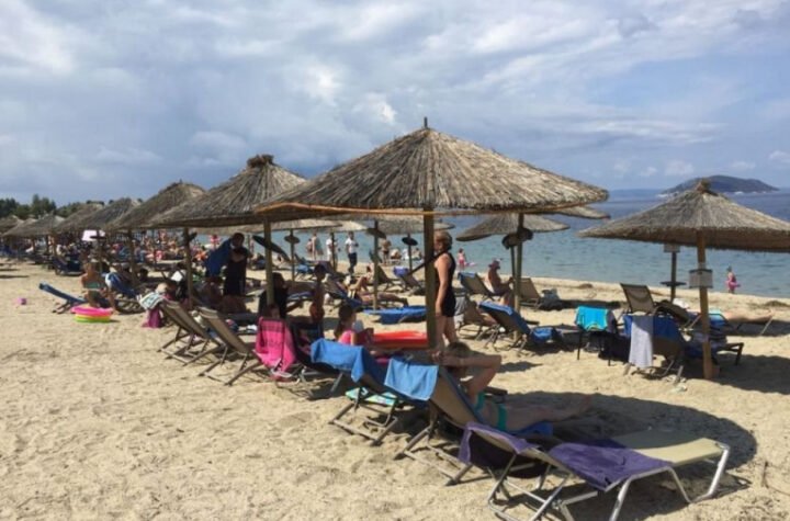 GRCI OTVORILI DUŠU: Otkriveno u čemu najviše uživaju, a šta im jako mnogo smeta u državi