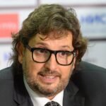 HIT SCENA NA DOČEKU TRINKIJERIJA! Italijan stigao na aerodrom, sačekala ga zanimljiva scena: Sve ovo su vam prijatelji?!