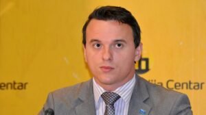 IDEOLOG BLOKADERA: NATO nije bombarodvao Srbiju, nego Miloševića