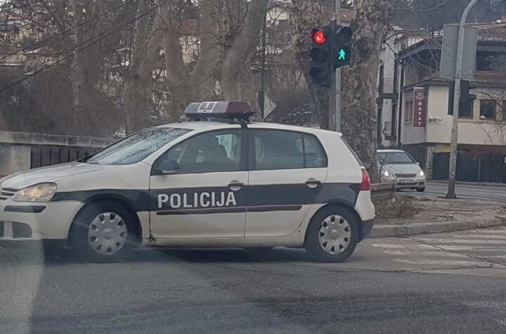 IMA POVREĐENIH U TEŠKOJ NESREĆI: Policija odmah reagovala