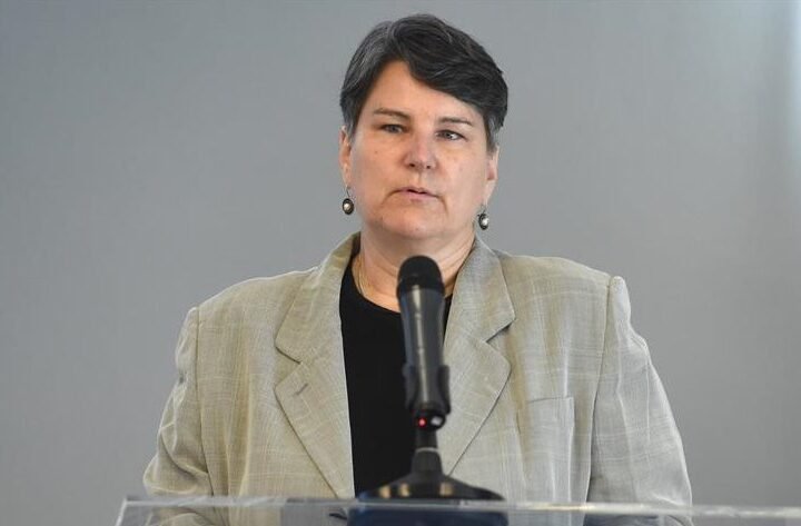 ISKORISTILI IH ZA SVOJE CILJEVE! Bivša rektorka godinu i po dana 'pumpala' studente, a sad pere ruke od njih: SAMI STE KRIVI ZA SMRT KOLEGINICE! (VIDE