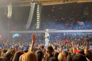 JAKOV JOZINOVIĆ ODGOVORIO SENIDAH U SPENS-U: Izveo njen hit „Replay“, fanovi već traže duet!