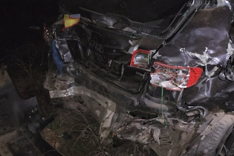 KAMION SE ZAKUCAO U ZGRADU! Drama usred noći: Vozač iz Bosne sam izašao iz smrskane kabine, šteta je OGROMNA!