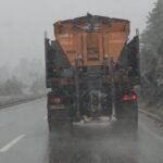 KIŠA PREŠLA U SNEG I NA ZLATIBORU! Temperatura pala na nulu, aktivirano 7 kamiona - snežni kolaps usred marta! (FOTO)