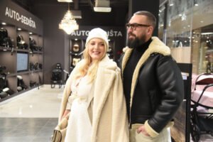 KUMA DARKA LAZIĆA VIDNO POTRESENA! Otkrila detalje POSLEDNJEG RAZGOVORA sa Katarinom, TELEFON NE ISPUŠTA IZ RUKU!