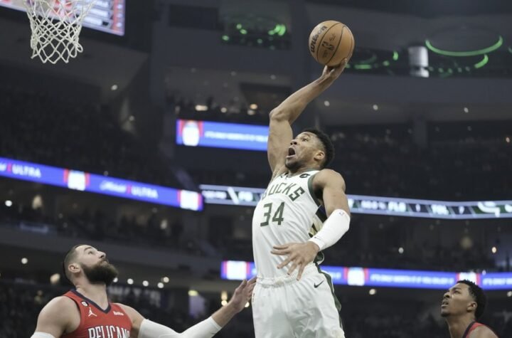 Košarkaš Milvokija Janis Adetokumbo zbog povrede najmanje nedelju dana van terena