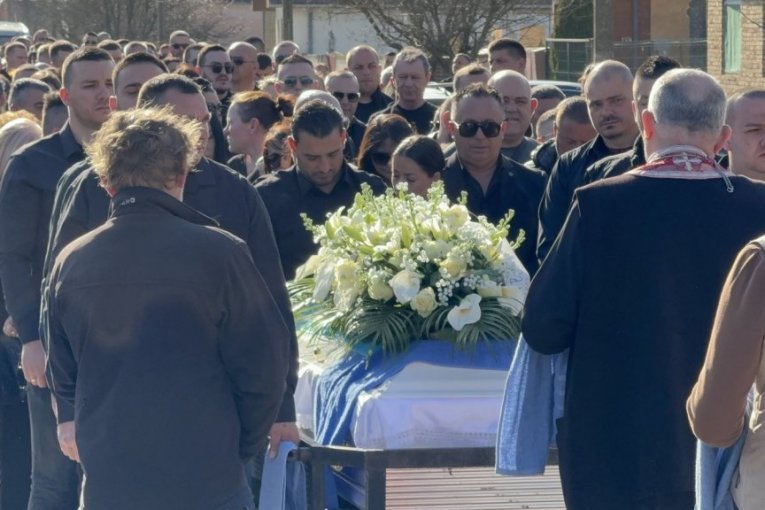 MILICA TODOROVIĆ SE OGLASILA UOČI SAHRANE! Zbog njene poruke PLAČE CELA SRBIJA!