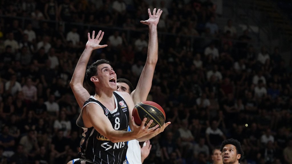 MOGU LI CRNO-BELI DA UPIŠU I PETU UZASTOPNU POBEDU U EVROLIGI? Evo od koliko sati možete da gledate utakmicu Partizan - Valensija!