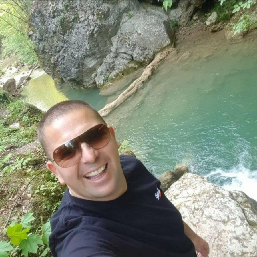 "MOJ SIN JE UPUCAN ISPOD JEDNOG, PA DRUGOG OKA, NESTALE SU MU PARE" Otac ubijenog biznismena iz Čačka se oglasio o zločinu!