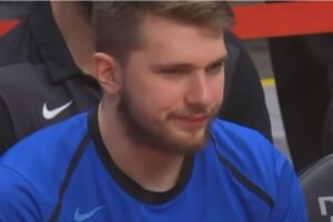MOŽDA NEĆE BITI MVP, ALI IGRA OZBILJNU KOŠARKU: Ludilo Luke Dončića, pravi "magiju", a izraz lica mu je tek HIT!