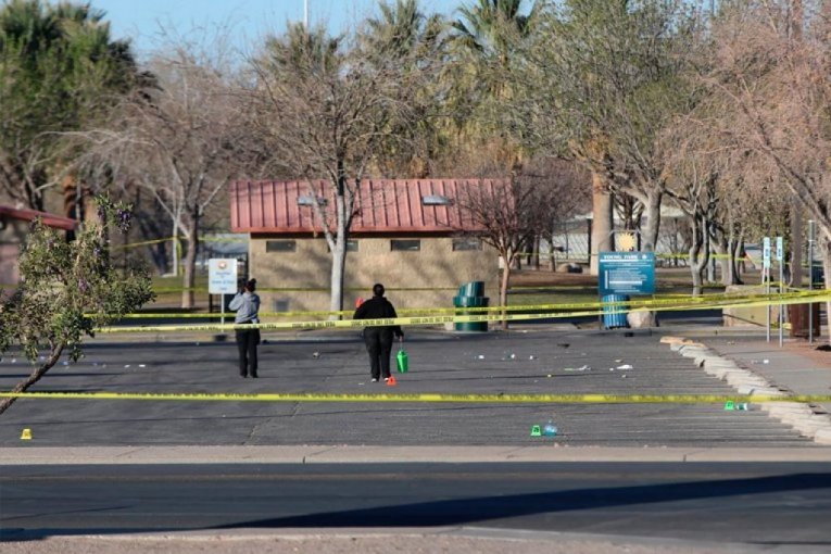 NOSIO JE MAJICU S NATPISOM "IRAN"! Ovo je pucač na bar u Americi - ispituje se da li je napad povezan sa terorizmom! (FOTO)