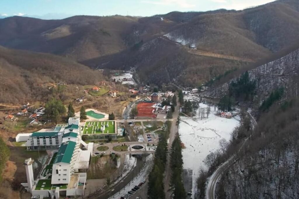 Noćenje je ispod 3.000 dinara za noć, a ovu banju je kralj najviše voleo: Nije ni čudo, pogledajte šta sve leči