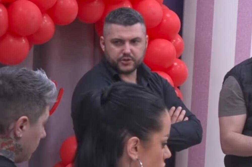 O OVOM SAOPŠTENJU SVI BRUJE! Porodica se JAVNO DISTANCIRALA od sina - SRAMOTA IH DA GLEDAJU...